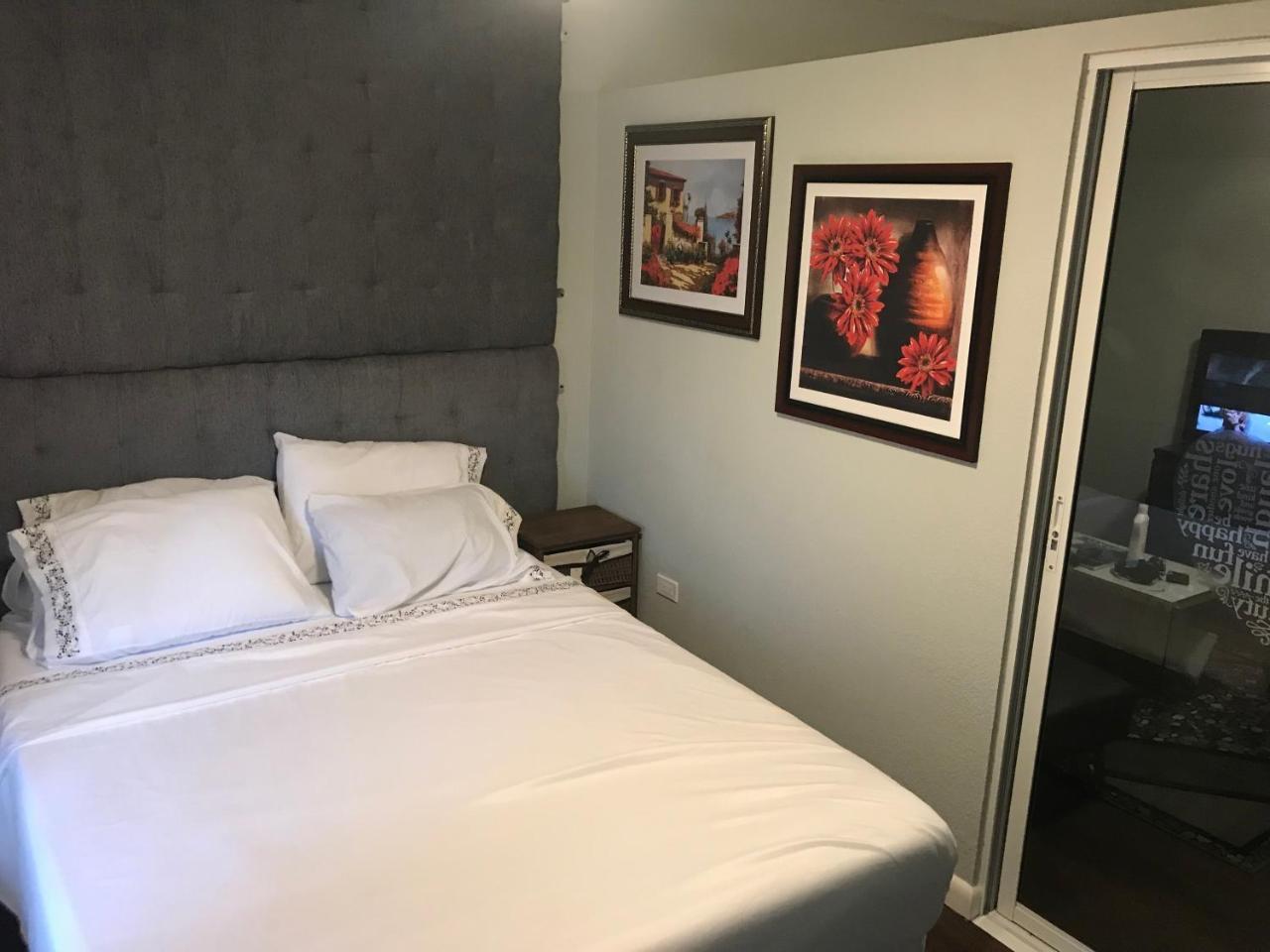 Abacus Jamaica The Zana Suites Kingston Ngoại thất bức ảnh